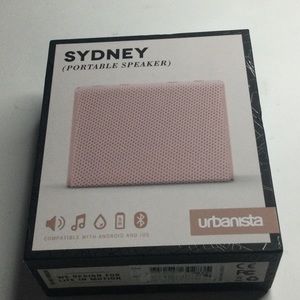 URBANISTA SYDNEY PORTABLE BLUETOOTH SPEAKER ROSE GOLD PINK NWT